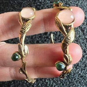 Elegant Gold and Green Women's hoop earrings